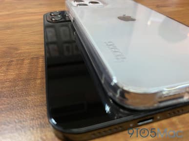 Новые фотографии iPhone 12 в различных чехлах