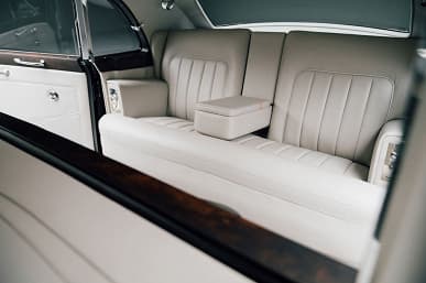 Электрический эксклюзив за 450 тысяч долларов. Анонсированы классические электрические Rolls-Royce Phantom V и Silver Cloud