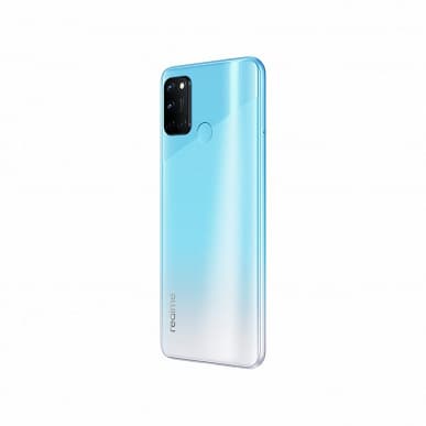 Realme 7i получил уникальный дизайн. Появились качественные изображения смартфона 