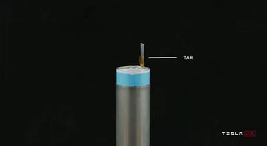 Tesla представила свои «бисквитные» аккумуляторы, которые сделают электромобили дешевле