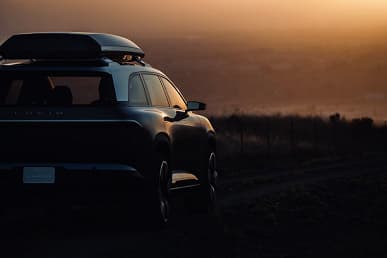 Lucid Motors показала электрический внедорожник, который составит конкуренцию Tesla Model X