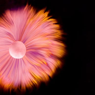 Хоть немного почувствовать себя владельцем Huawei Mate 40 Pro. Все обои для новинки в оригинальном разрешении