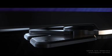 Автомобильный Huawei HiCar Smart Screen оснащён выдвижной камерой и специальной крепёжной подставкой