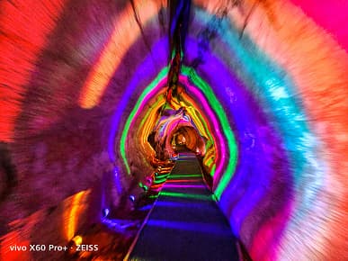 Шикарные фото в сложных условиях с флагманского камерофона Vivo X60 Pro+