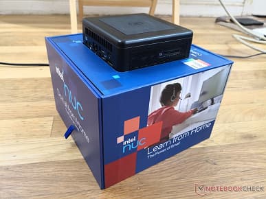 Intel рассылает журналистам домики. Упаковка нового мини-ПК NUC 11 весьма оригинальна