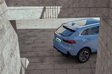 267 л.с., расход 4,4 л на 100 км и пробег больше 1000 км на одной заправке. Представлен подключаемый гибридный кроссовер WEY Macchiato