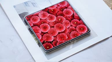 Флагман Samsung меркнет на его фоне, складки действительно нет. Живые фото и видео Oppo Find N