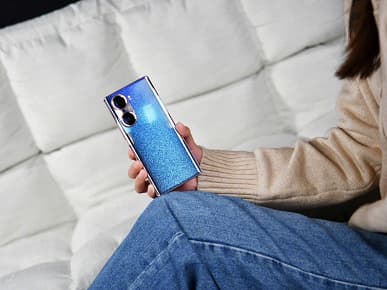 Фотогалерея дня: живые фото Honor 60 сразу после анонса