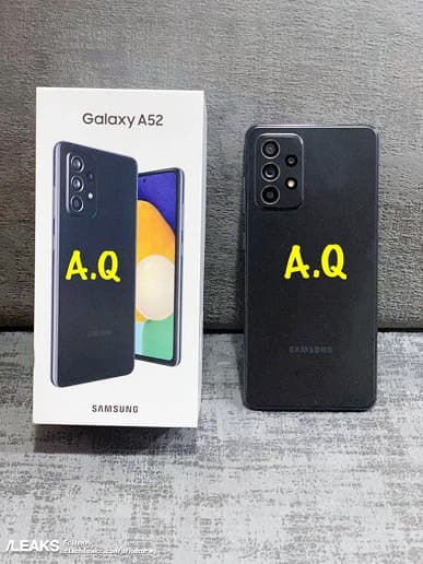 Samsung Galaxy A52, его коробка и комплект поставки на живых фото. Смартфон полноценно защищен от воды