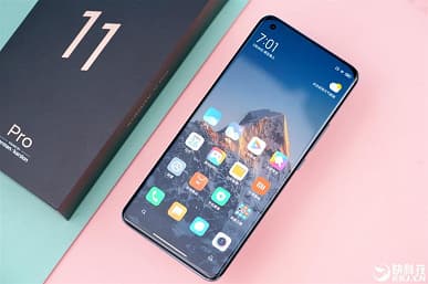 «Король Android» во всей красе: подборка качественных фото демонстрирует новинку со всех сторон
