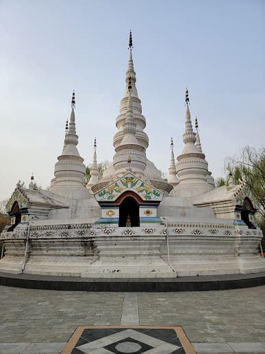 Xiaomi Mi 11 Ultra против новейших камерофонов. Samsung Galaxy S21 Ultra, Oppo Find X3 Pro и OnePlus 9 Pro показывают свои силы