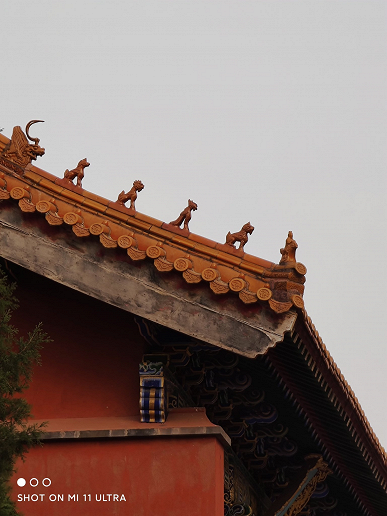 Первое сравнение камер Xiaomi Mi 11 Ultra и Samsung Xiaomi Mi 11 Ultra. Действительно ли первый является лучшим?