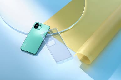 Большой комплект поставки Xiaomi Mi 11 Lite 5G показали на официальных фото и видео
