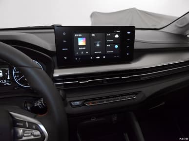 Представлен современный кроссоовер Geely за $7600