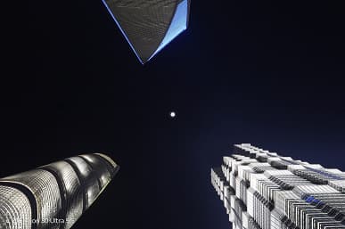 Режим Super Moon Ultra смартфона ZTE Axon 30 Ultra гарантирует большую красивую Луну на любой ночной фотографии