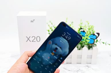 120 Гц, 64 Мп, 66 Вт, 4300 мА·ч и дизайн Huawei Mate 30 за 260 долларов. Honor X20 5G показали на живых фото