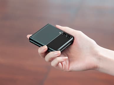 Представлена раскладушка Samsung Galaxy Z Flip3 5G с IPX8 и увеличенным в четыре раза внешним экраном