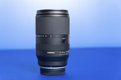 Названа цена объектива Tamron 18-300mm F/3.5-6.3 Di III-A VC VXD