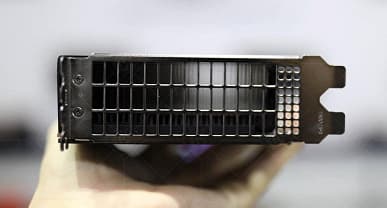 Как будто геймерам хватает видеокарт Radeon RX 6000. XFX начала выпускать такие адаптеры для майнеров