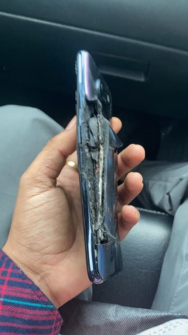 Poco X3 продолжают взрываться, очередной случай зафиксирован в Индии