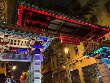 «Лучшая камера и невероятная автономность». Первый обзор iPhone 13 Pro