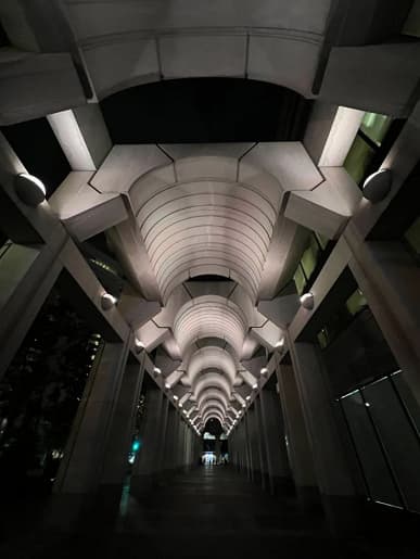 «Лучшая камера и невероятная автономность». Первый обзор iPhone 13 Pro