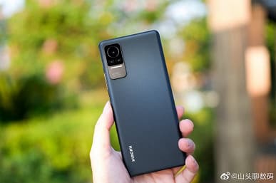 Так выглядит новый среднебюджетный камерофон Xiaomi. Компактный Xiaomi Civi показали на живых фото, официальном тизере и в видеоролике