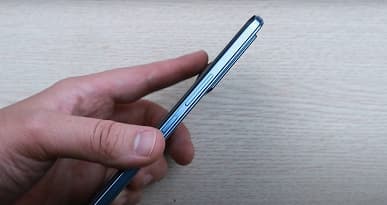 50-мегапиксельная фронтальная камера, основная 64-мегапиксельная основная, 5G, 4030 мА·ч, 44 Вт. Живые фото и характеристики смартфона Vivo V23e