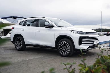 В России выходит обновлённый полноприводный кроссовер Cheryexeed TXL. Он принесёт массу нововведений и поменяет название на Exeed TXL