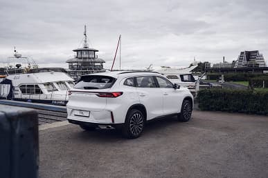 В России выходит обновлённый полноприводный кроссовер Cheryexeed TXL. Он принесёт массу нововведений и поменяет название на Exeed TXL