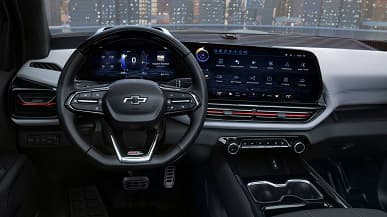 Полный привод, 664 л.с., разгон до 100 км/ч за 4,5 с, автономность 640 км и очень быстрая зарядка. Представлен электрический пикап Chevrolet Silverado EV