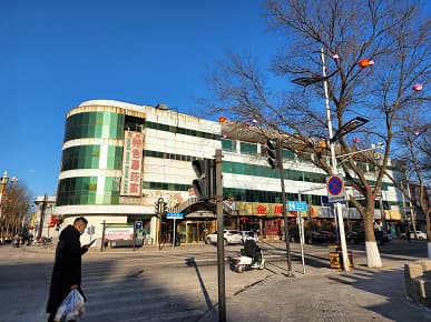 Демонстрация возможностей разных камер Samsung Galaxy S22 Ultra