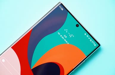 Живые фото Samsung Galaxy S22 Ultra и сравнение камеры с Galaxy S21 Ultra