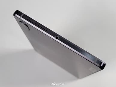 Компактный размер, 120 Гц, JBL, Dolby Vision и Dolby Atmos. Lenovo Legion Y700 впервые показали со всех сторон