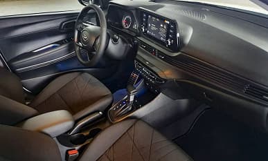 Вместо Creta. В продаже в России появился кроссовер Hyundai Bayon