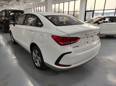 «Машины, которые скоро начнёт собирать Автотор». Инсайдер полагает, что на конвейере российского завода могут прописаться электромобиль BAIC EU5 и кроссовер BAIC X7