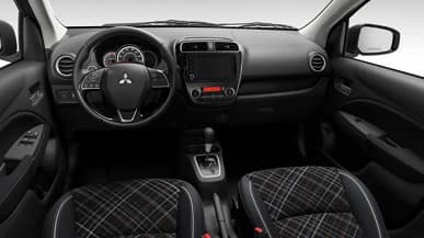 В России появился экзотичный аналог Lada Granta. За Mitsubishi Attrage с 80-сильным двигателем, вариатором и хорошим оснащением просят около 1,7 млн рублей