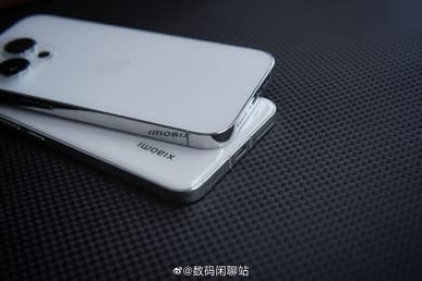«Какой смартфон красивее?», — Лу Вейбинг сравнил Xiaomi 13 и iPhone 14 Pro с разных сторон