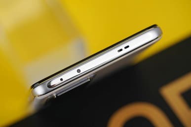 Это Redmi K60E: появились живые фото смартфона и комплекта поставки