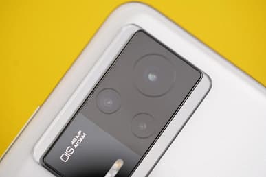 Это Redmi K60E: появились живые фото смартфона и комплекта поставки