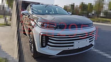 Exeed TXL с новым салоном впервые замечен на тестах