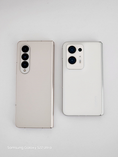Ох уж эта складка: Oppo Find N2 и Samsung Galaxy Z Fold4 сравнили между собой на живых фото