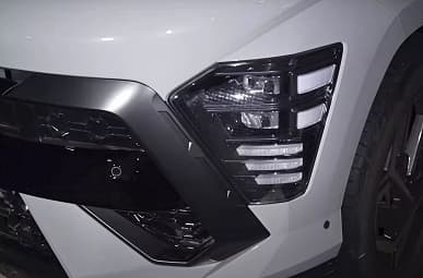 Совершенно новый кроссовер Hyundai Kona засняли вживую. Причем это «горячая» версия Kona N Line