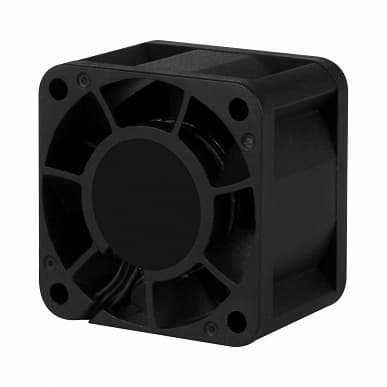 Максимальная скорость вращения вентилятора Arctic S4028-15K равна 15 000 об/мин