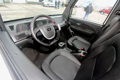 В России представлен электрический грузовичок WOLV FC-25. Мощность 40,7 л.с., запас хода 200 км и отношение массы к грузоподъемности лучше, чем у ГАЗели