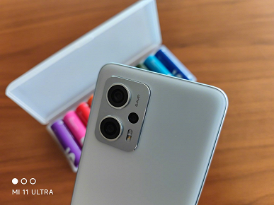 Первые живые фотографии Xiaomi Mi Band 7 и Redmi Note 11T Pro+