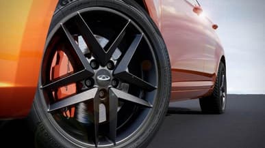 Прямой конкурент Lada Vesta Sport от Chery с разгоном до «сотни» за 6 с по цене 1 млн рублей: подробности о «горячем» седане Arrizo 5 GT