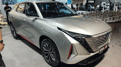 Среднеразмерный молодежный кроссовер с динамичным дизайном, двигателем мощностью 188 л.с. и системой помощи при вождении EaglePilot 7.0 за 15 000 долларов. Представлен Changan Oshan Z6