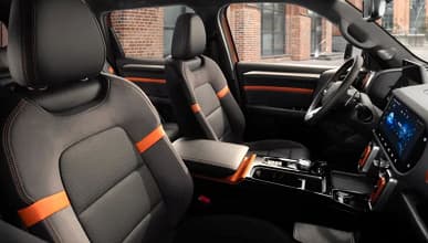 Самая долгожданная премьера на российском авторынке. Представлен брутальный кроссовер Haval Dargo – с полным приводом, «роботом», 2-литровым двигателем мощностью 192 л.с и богатым оснащением