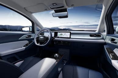 Geely утерла нос Tesla. Китайцы представили электрический кроссовер Geometry E за 15 000 долларов с запасом хода 400 км